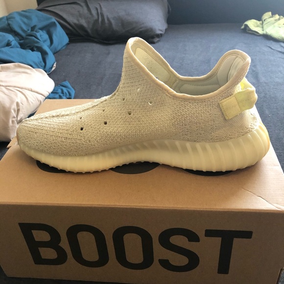 I am selling Yeezy 350 V2 Butter - Picture 5 of 8